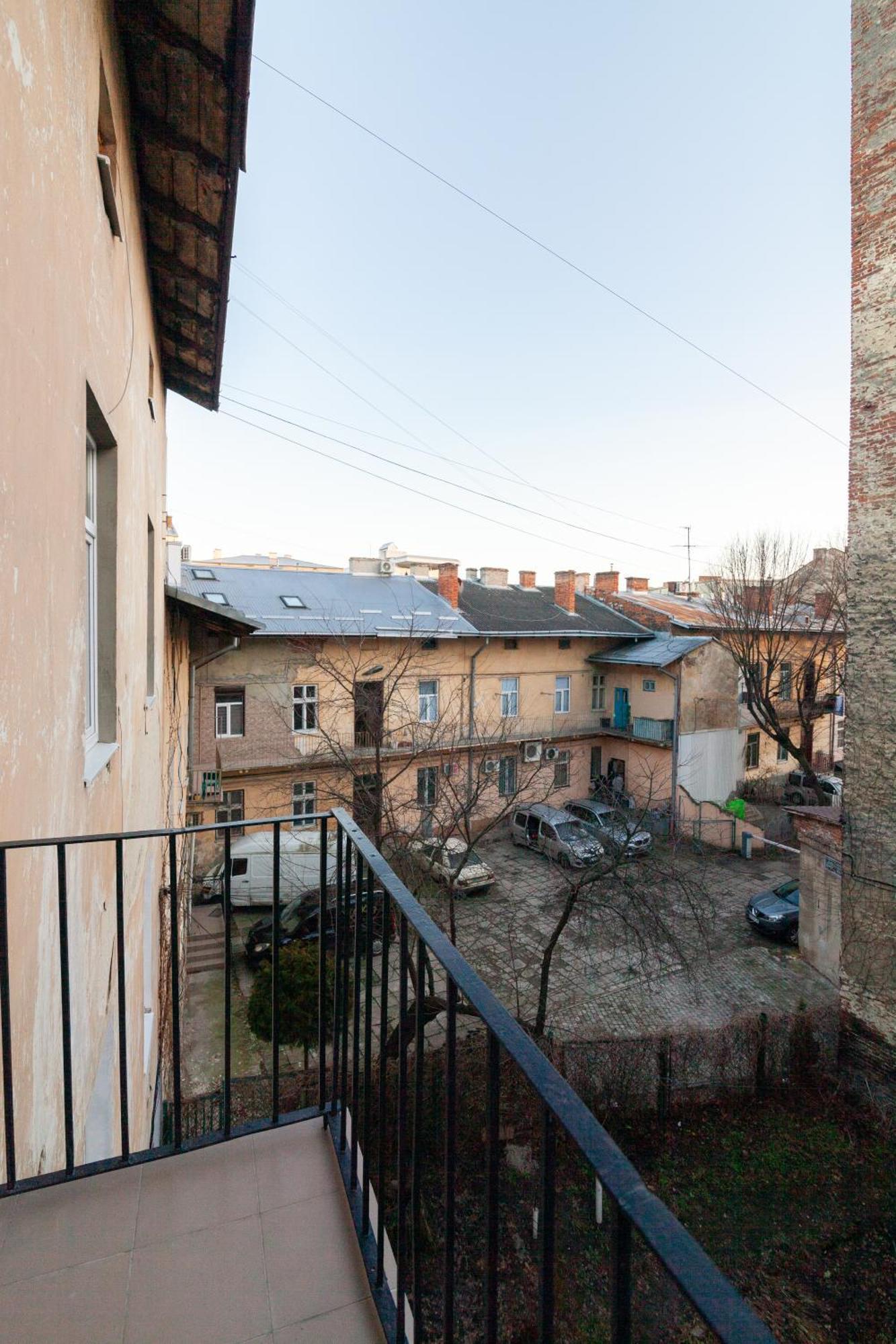 Leogrand Apartments On Franka 35 Lviv Exterior foto